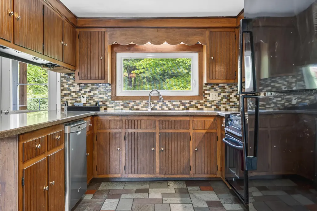 241 E Hardscrabble Road Auburn ME 04210