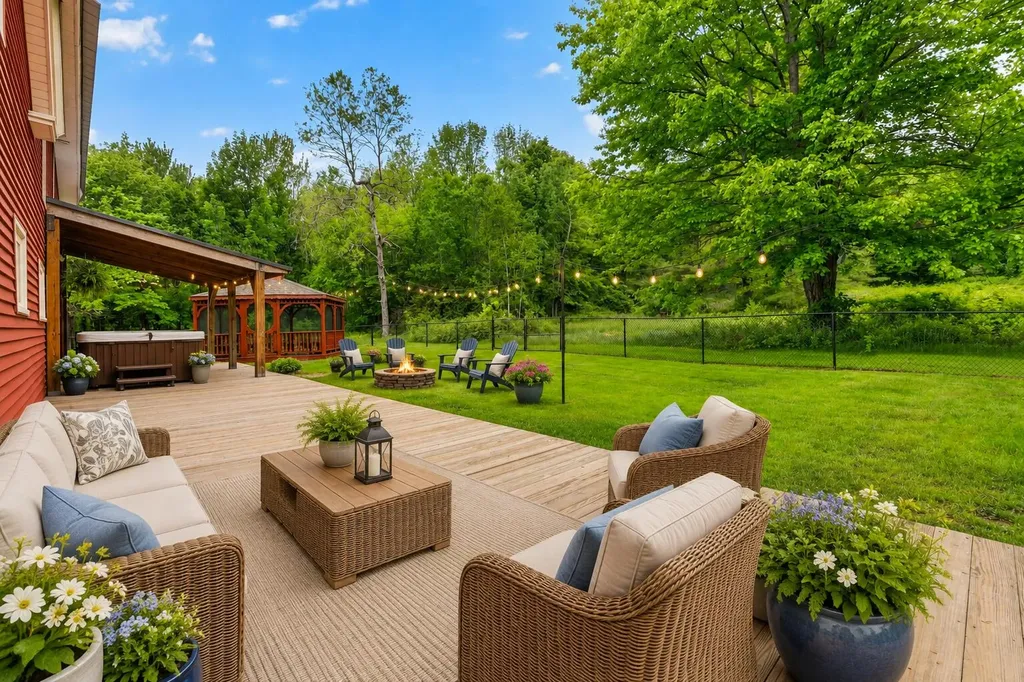 241 E Hardscrabble Road Auburn ME 04210