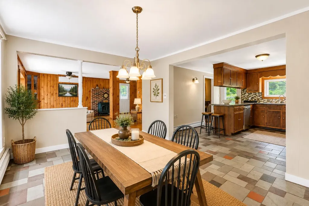 241 E Hardscrabble Road Auburn ME 04210
