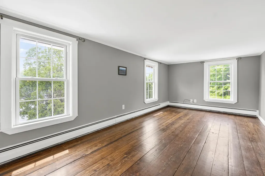 241 E Hardscrabble Road Auburn ME 04210