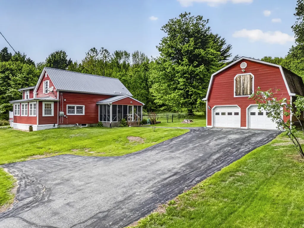 241 E Hardscrabble Road Auburn ME 04210