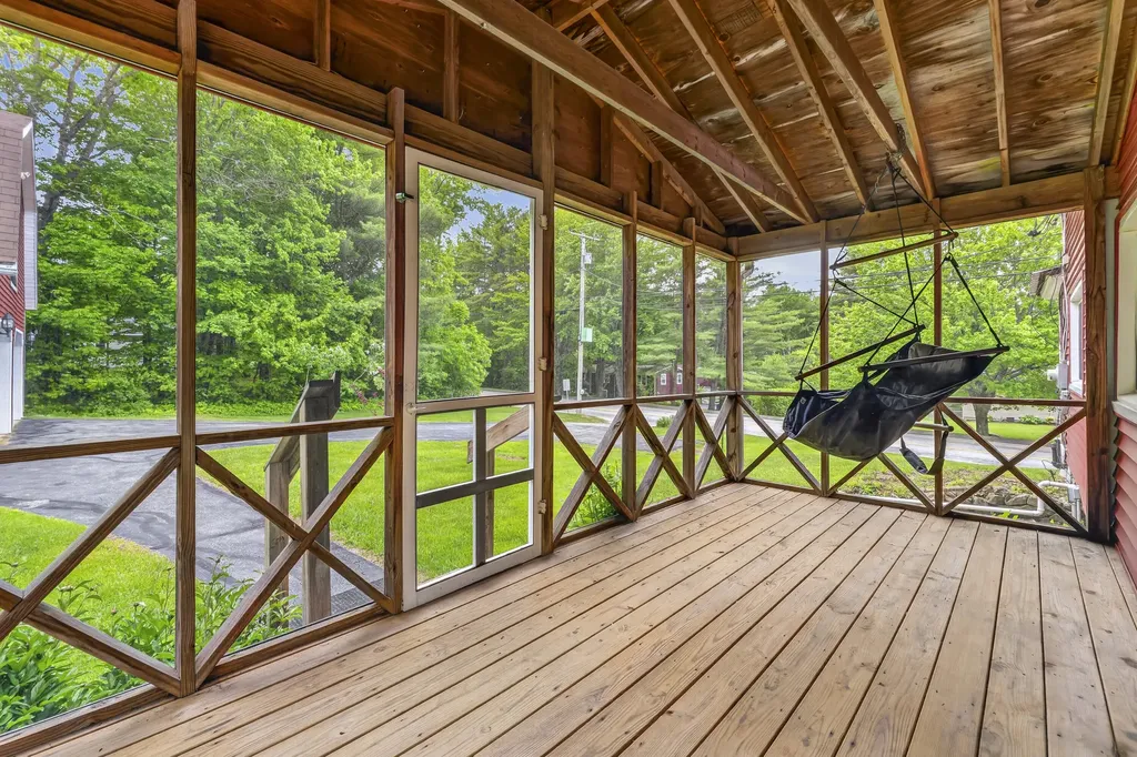 241 E Hardscrabble Road Auburn ME 04210