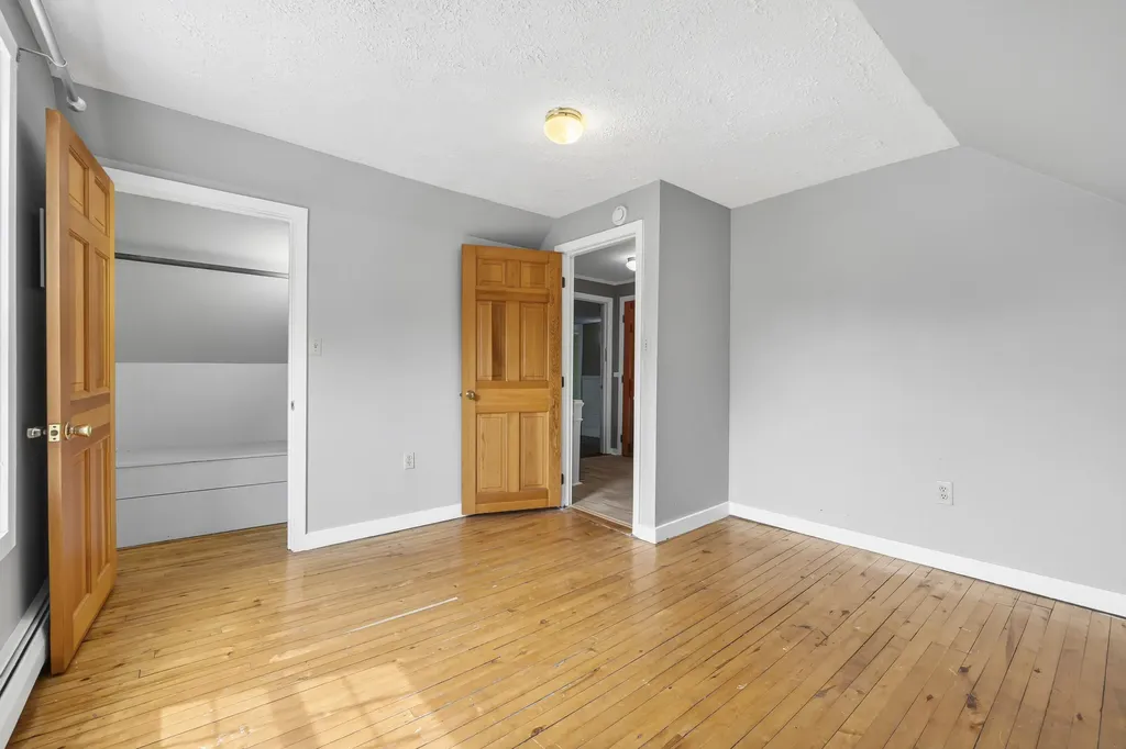 241 E Hardscrabble Road Auburn ME 04210