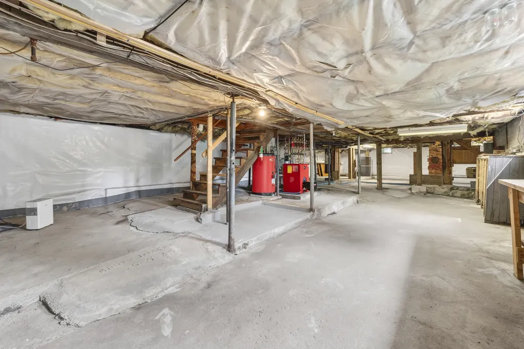 241 E Hardscrabble Road Auburn ME 04210