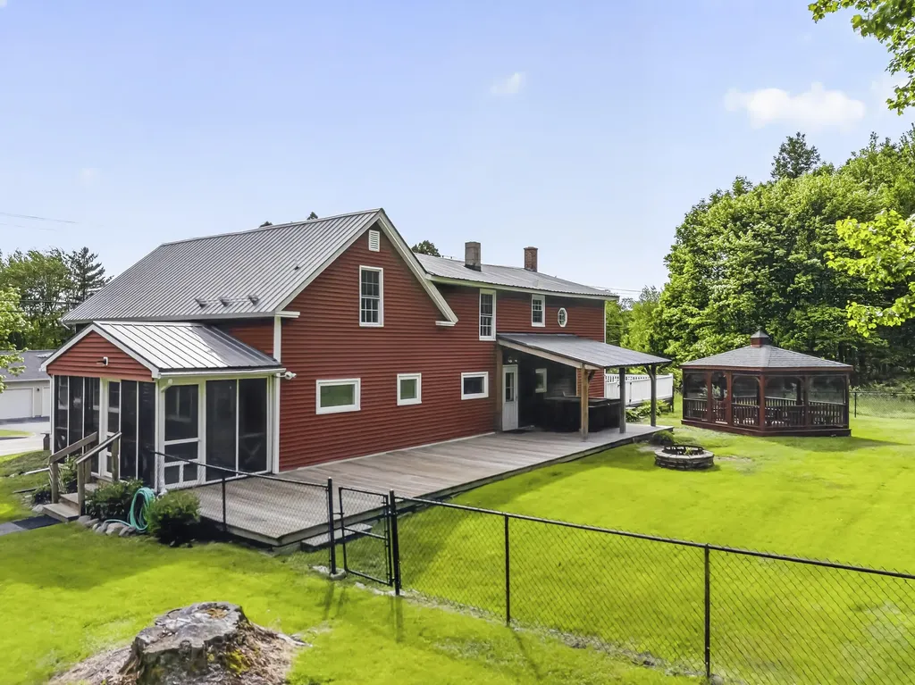 241 E Hardscrabble Road Auburn ME 04210