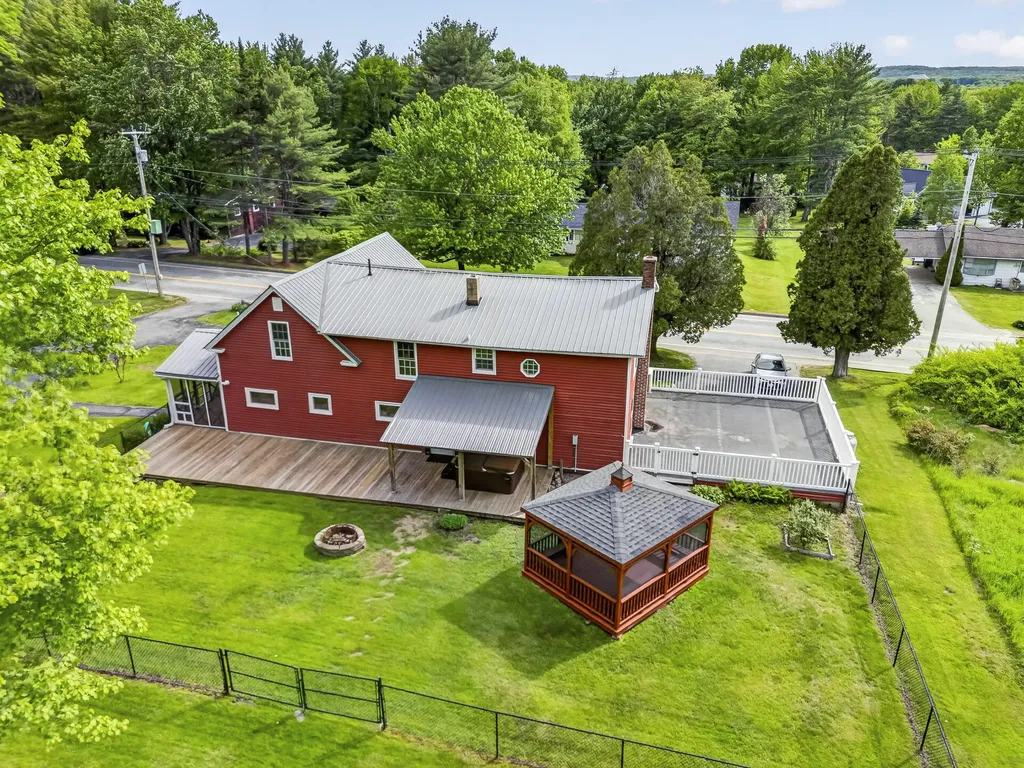 241 E Hardscrabble Road Auburn ME 04210
