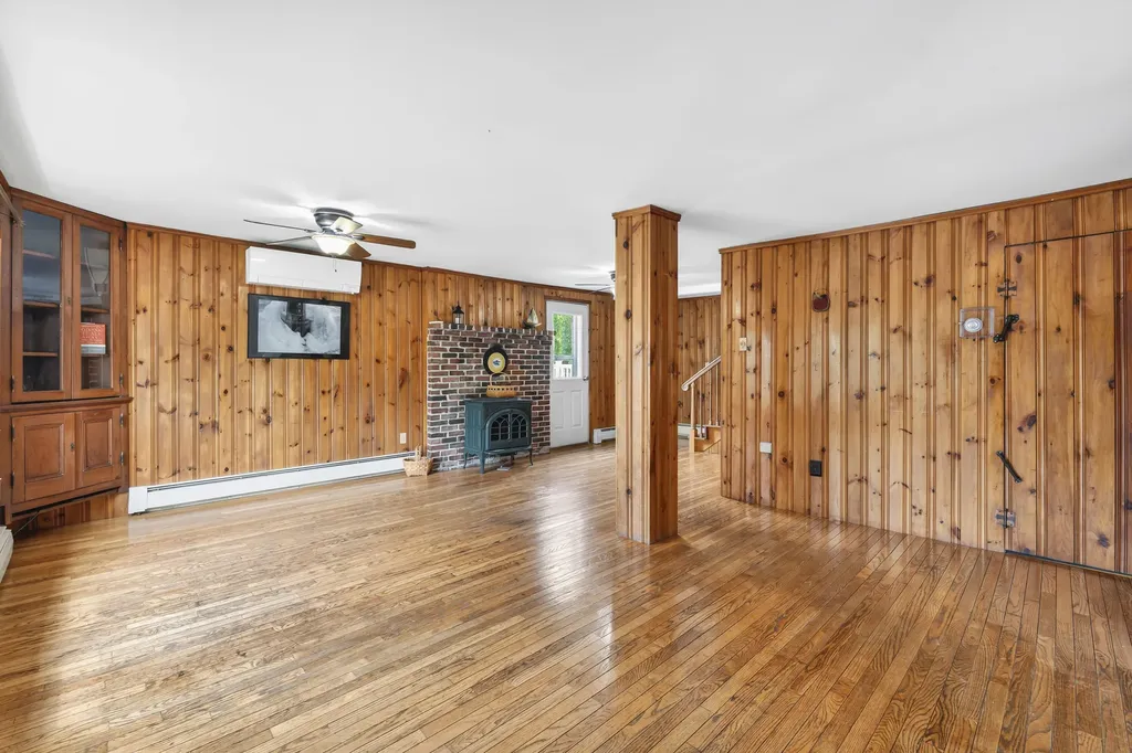 241 E Hardscrabble Road Auburn ME 04210