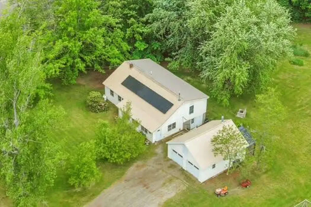 538 Main Road Eddington ME 04428