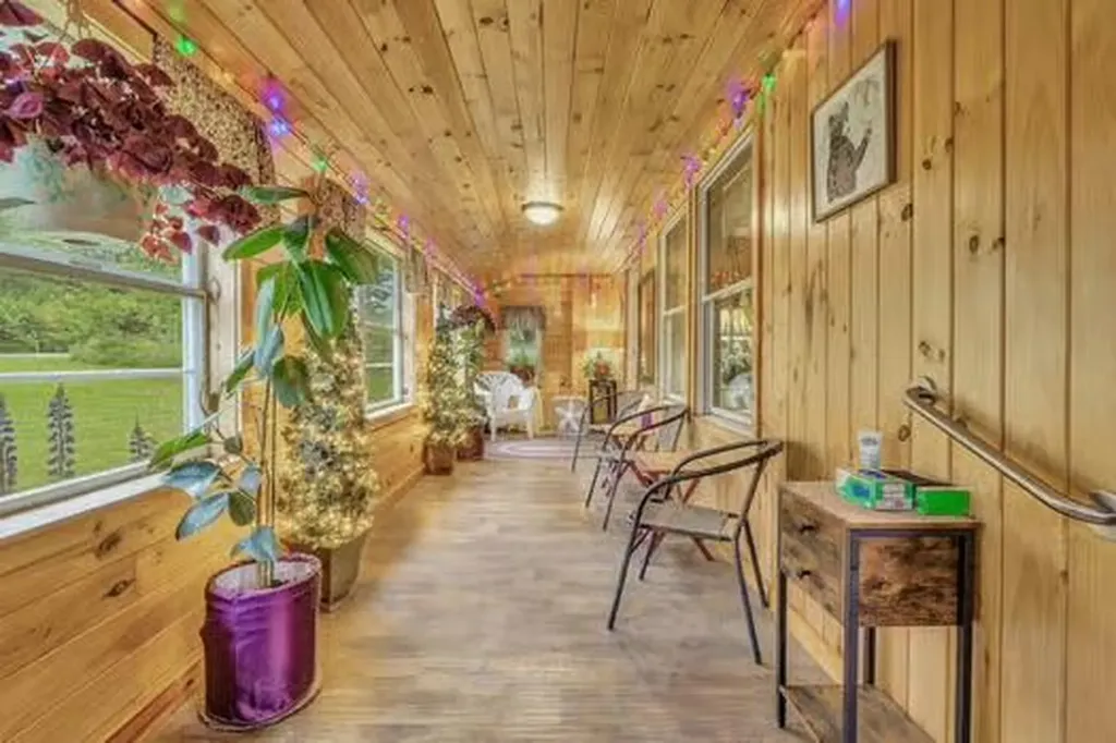 538 Main Road Eddington ME 04428