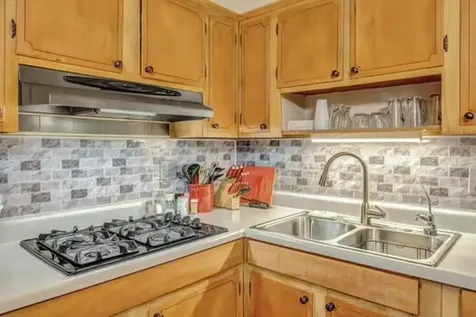538 Main Road Eddington ME 04428