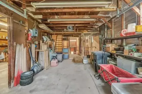 538 Main Road Eddington ME 04428