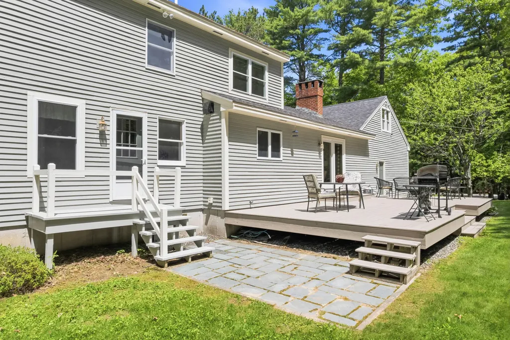 33 Hemlock Road Brunswick ME 04011