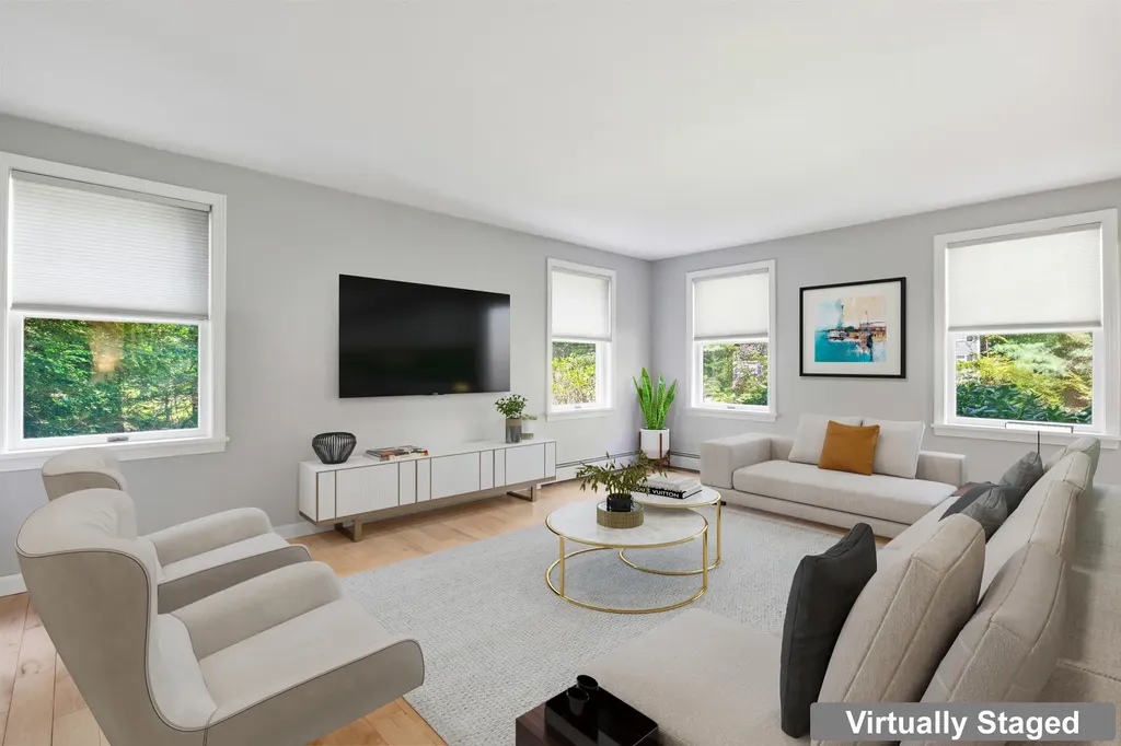 33 Hemlock Road Brunswick ME 04011