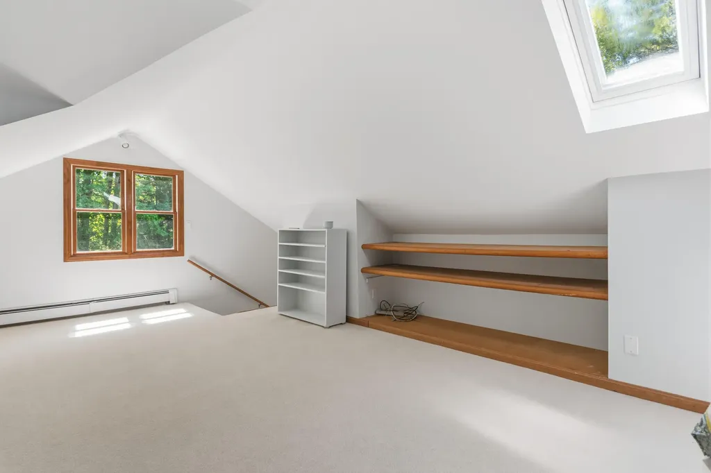 33 Hemlock Road Brunswick ME 04011
