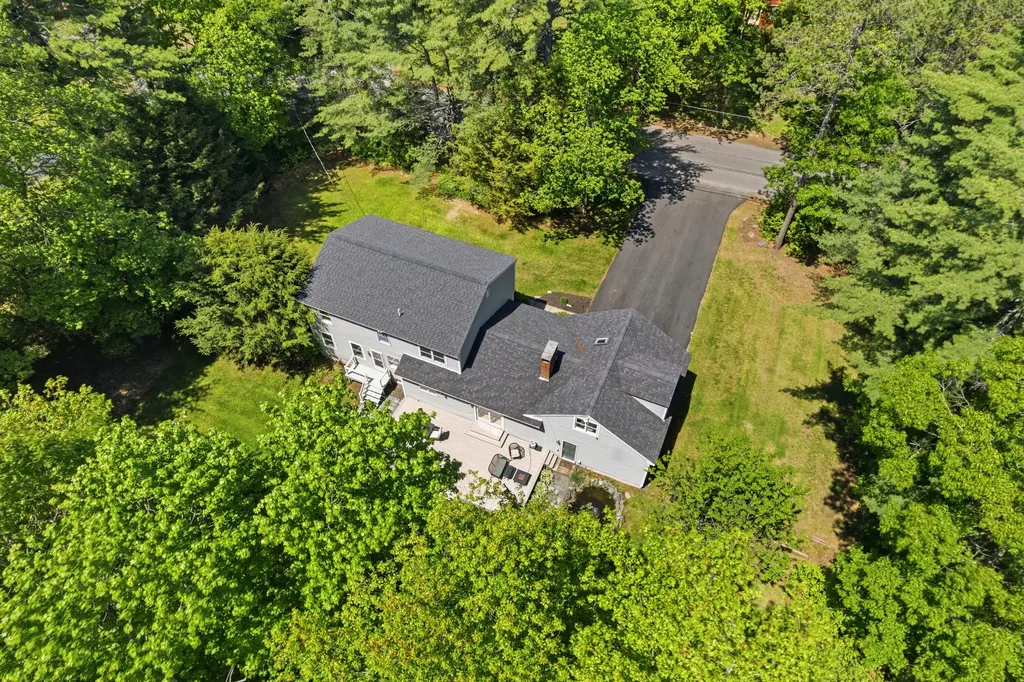 33 Hemlock Road Brunswick ME 04011