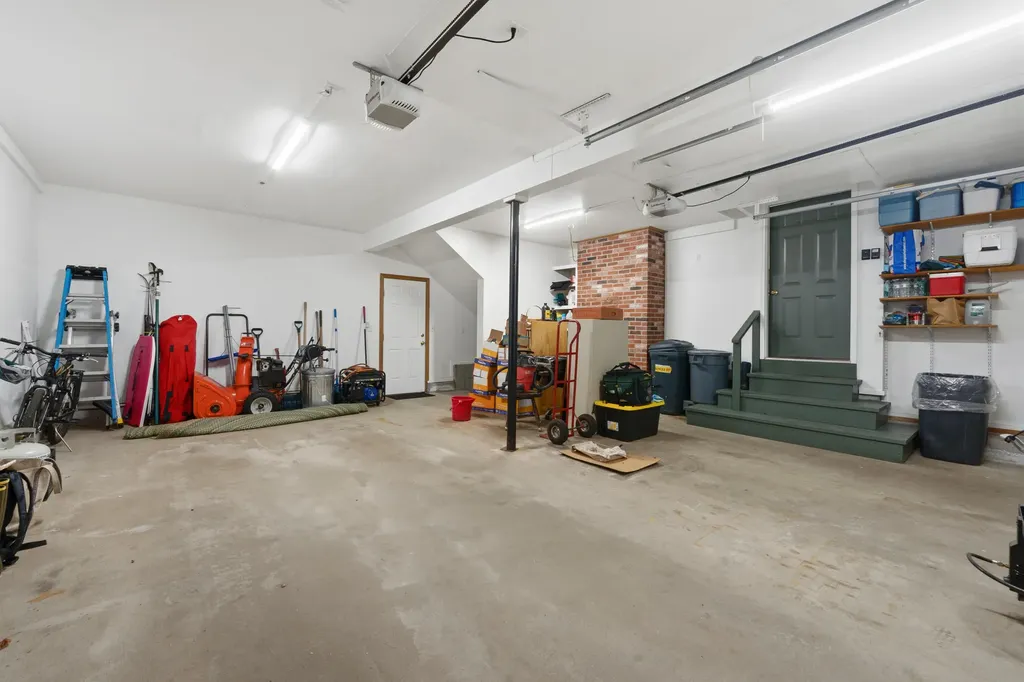 33 Hemlock Road Brunswick ME 04011