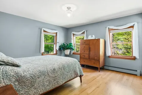 33 Hemlock Road Brunswick ME 04011