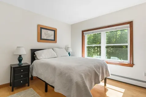 33 Hemlock Road Brunswick ME 04011