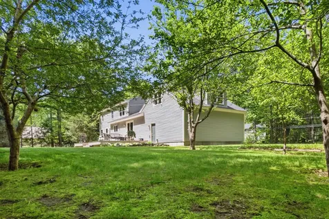 33 Hemlock Road Brunswick ME 04011