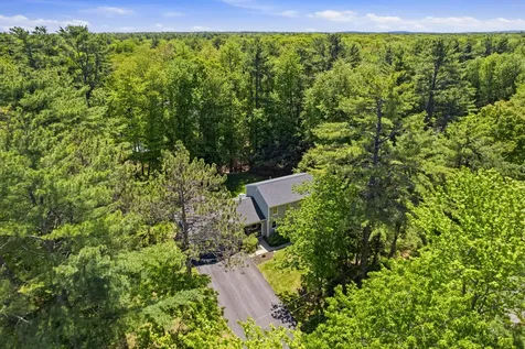 33 Hemlock Road Brunswick ME 04011