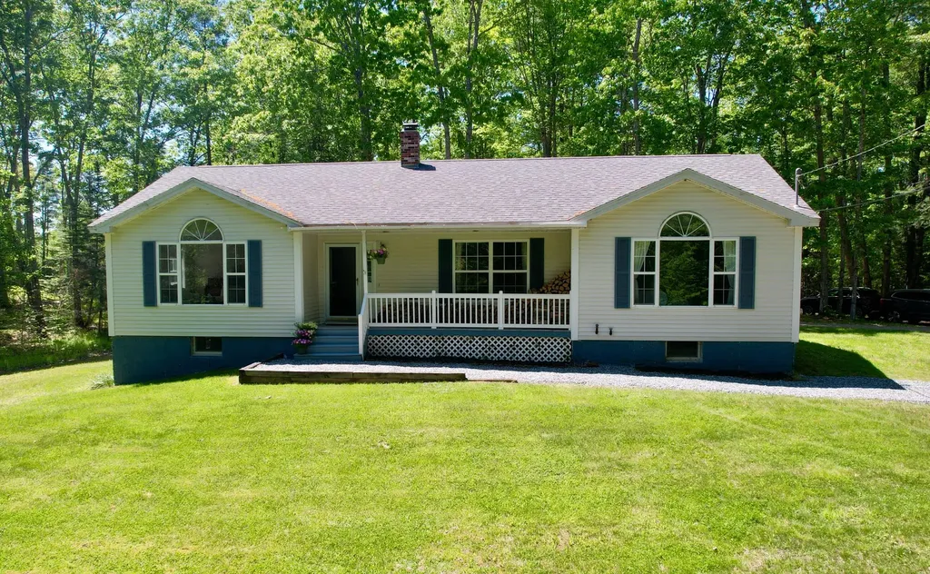 102 Trask Lane Jefferson ME 04348