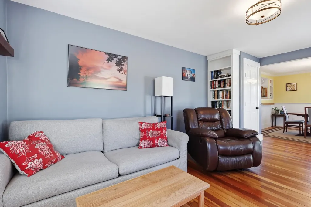 820 Sawyer Street South Portland ME 04106