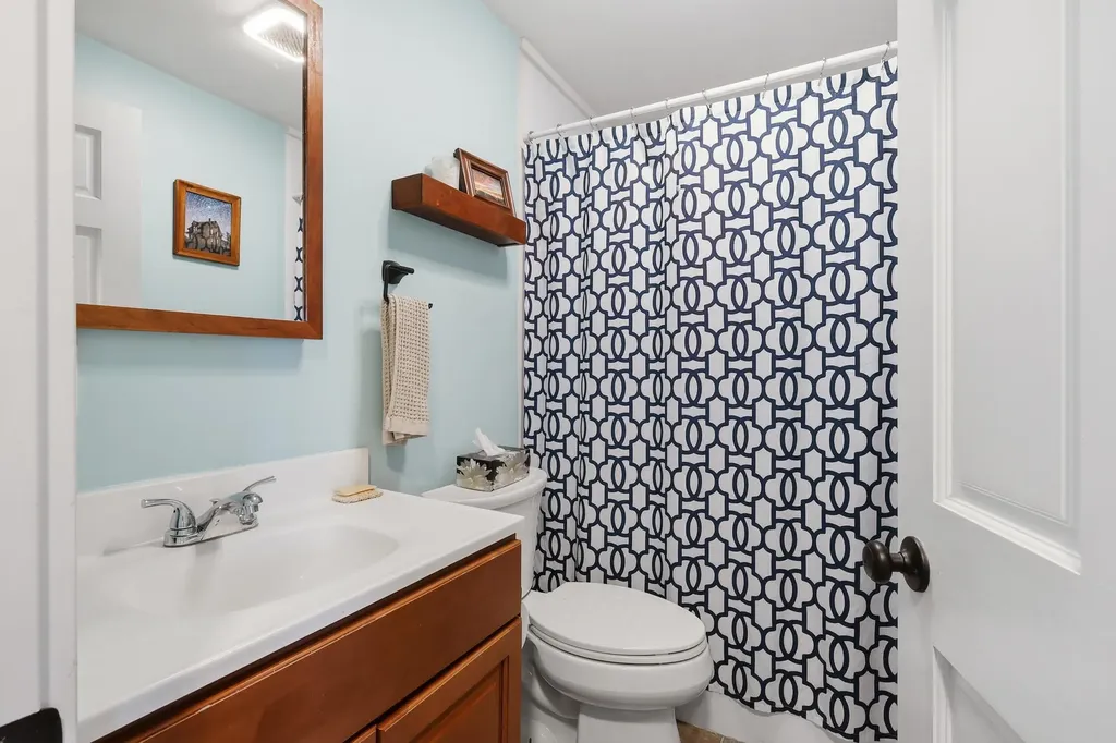 820 Sawyer Street South Portland ME 04106