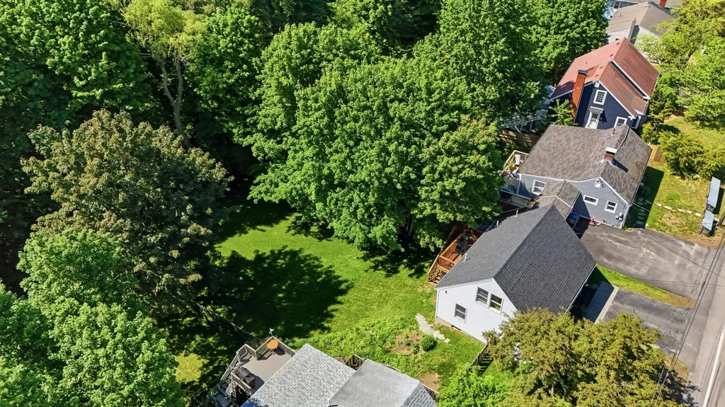 820 Sawyer Street South Portland ME 04106