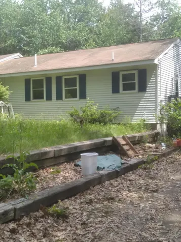11 Palace Drive Sanford ME 04073