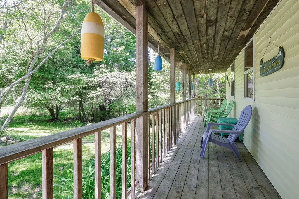 27 Spofford Drive Deer Isle ME 04627