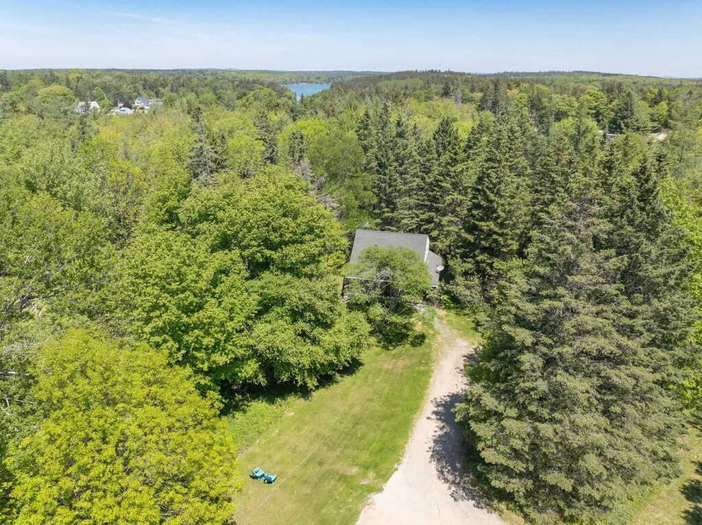 27 Spofford Drive Deer Isle ME 04627