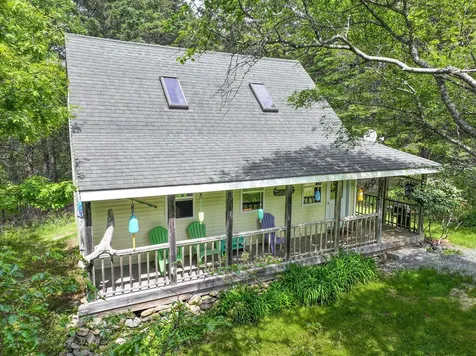 27 Spofford Drive Deer Isle ME 04627