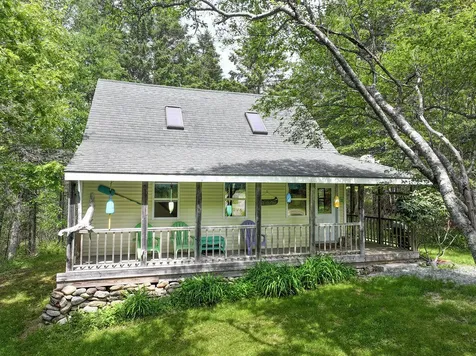 27 Spofford Drive Deer Isle ME 04627