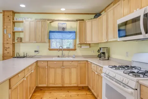 27 Spofford Drive Deer Isle ME 04627