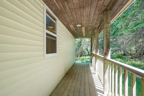 27 Spofford Drive Deer Isle ME 04627