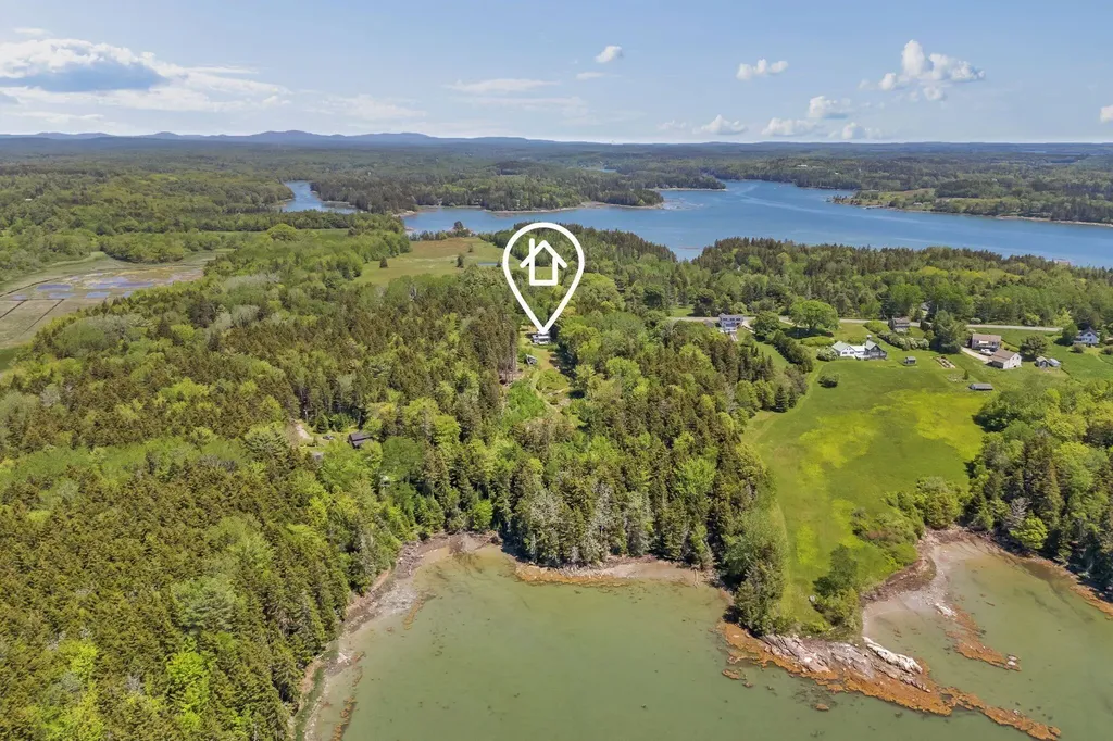 99 Bradford Point Road Friendship ME 04547