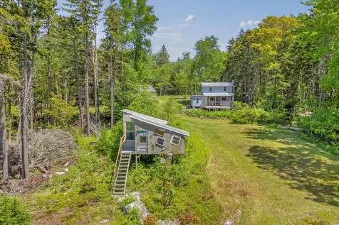 99 Bradford Point Road Friendship ME 04547