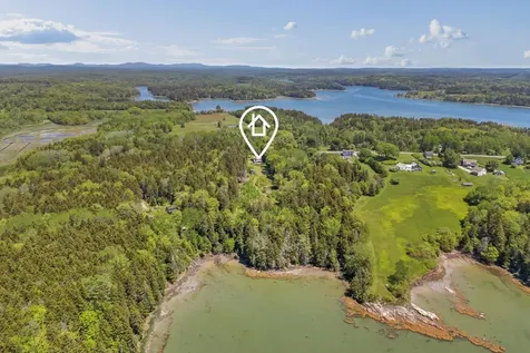 99 Bradford Point Road Friendship ME 04547