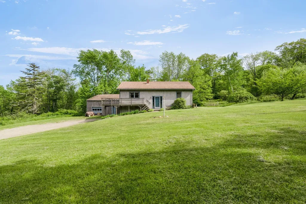 88 Gurney Street Rockport ME 04856