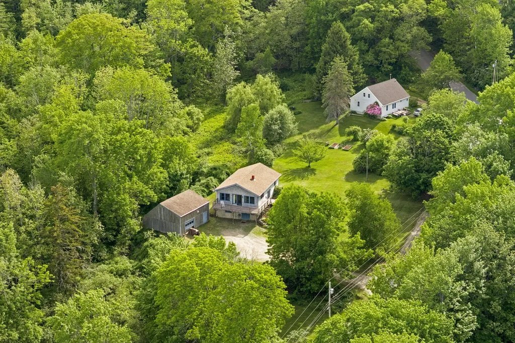 88 Gurney Street Rockport ME 04856