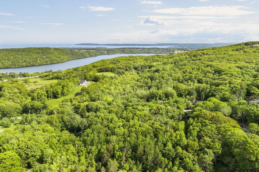 88 Gurney Street Rockport ME 04856