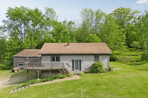 88 Gurney Street Rockport ME 04856