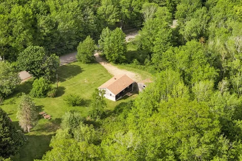 88 Gurney Street Rockport ME 04856