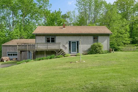 88 Gurney Street Rockport ME 04856