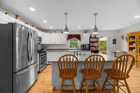 11 Ryder Road Farmingdale ME 04344