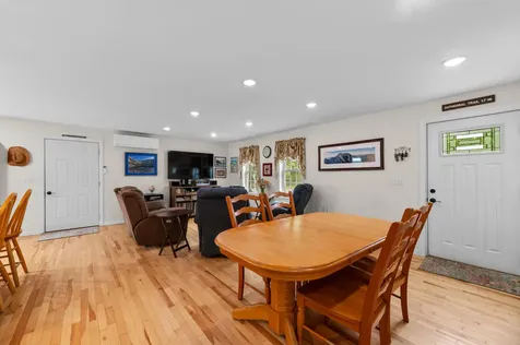 11 Ryder Road Farmingdale ME 04344