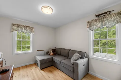 11 Ryder Road Farmingdale ME 04344