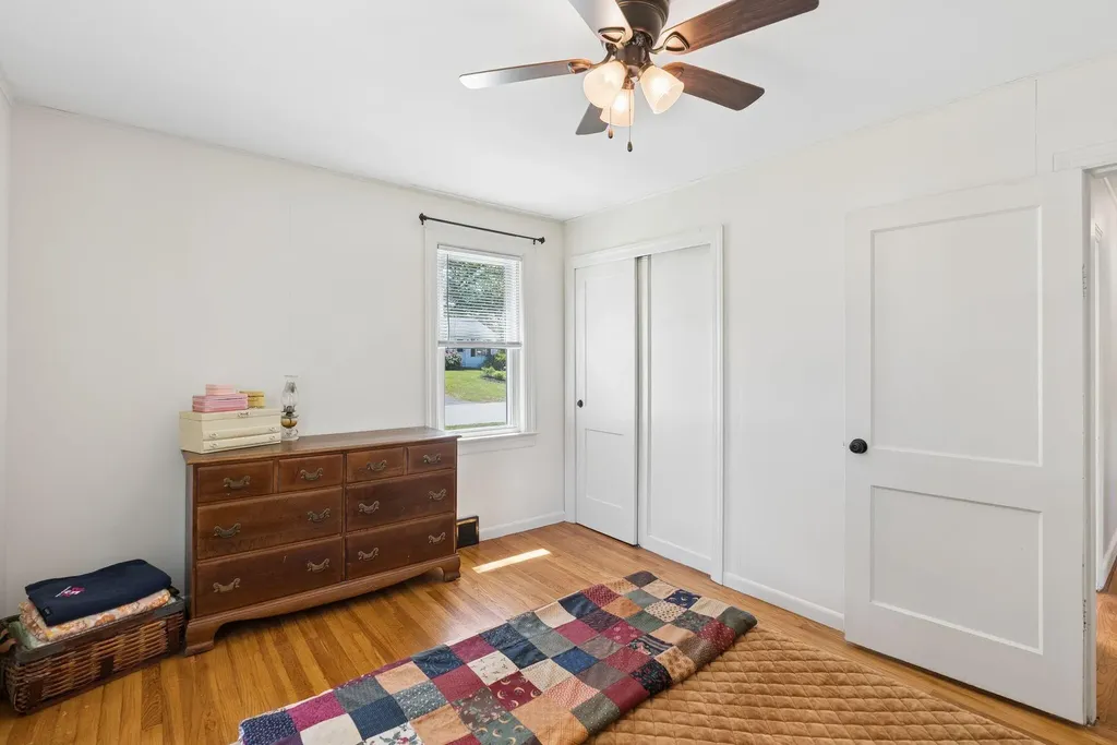 10 Bibber Street Lisbon ME 04252