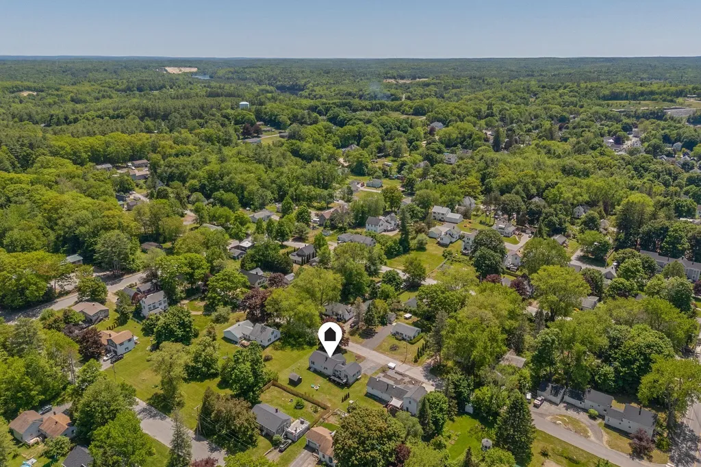 10 Bibber Street Lisbon ME 04252