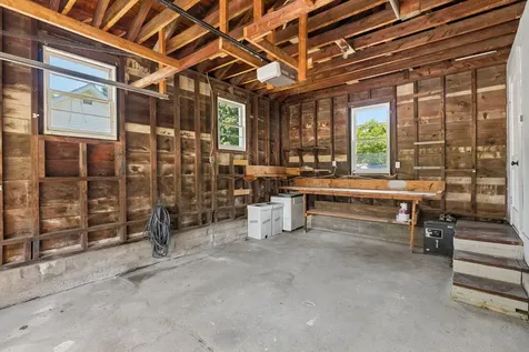 10 Bibber Street Lisbon ME 04252
